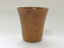 画像をギャラリービューアに読み込む, 屋久杉 三代目原款亮 樹齢千年の年輪を触れて味わう浮造り湯呑