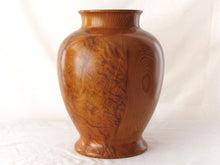 画像をギャラリービューアに読み込む, 屋久杉 現代の名工・二代目原款亮 壺(花生)内刳り仕上げ