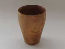 画像をギャラリービューアに読み込む, 屋久杉 三代目原款亮 樹齢千年の年輪を味わう杢目フリーカップ