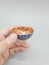 画像をギャラリービューアに読み込む, 京焼・清水焼 叶松谷 呉須地俵形金箔散盃