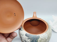 將圖片載入圖庫檢視器 【無形文化財】常滑焼 吉川壷堂 富岳三十六景神奈川沖浪裏急須