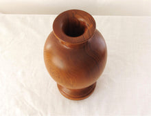 画像をギャラリービューアに読み込む, 屋久杉 現代の名工・二代目原款亮 壺(花生)うずら杢