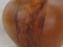 画像をギャラリービューアに読み込む, 屋久杉 現代の名工・二代目原款亮 丸型壺(花生)小型