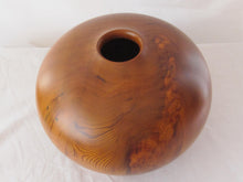 画像をギャラリービューアに読み込む, 屋久杉 現代の名工・二代目原款亮 丸型壺(花生)小型