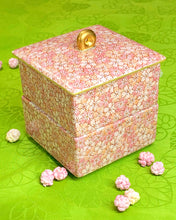 将图片加载到图库查看器,有田焼 香仁 桜尽くしの二段重