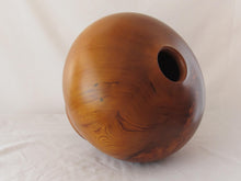 画像をギャラリービューアに読み込む, 屋久杉 現代の名工・二代目原款亮 丸型壺(花生)小型