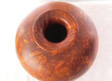 画像をギャラリービューアに読み込む, 屋久杉 現代の名工・二代目原款亮 壺(花生)