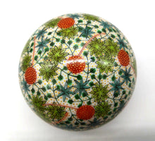 Load image into Gallery viewer, 香仁 ヤマボウシと苔の香合