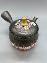 画像をギャラリービューアに読み込む, 常滑焼 昭龍 つぼ型三色桜金つまみ急須 セラメッシュ茶こし 180cc
