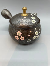画像をギャラリービューアに読み込む, 常滑焼 昭龍 金つまみ紅白梅急須 セラメッシュ茶こし 180cc