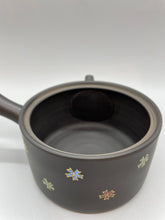 画像をギャラリービューアに読み込む, 常滑焼 玉光 黒泥切立花ちらし急須 セラメッシュ茶こし