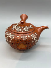 画像をギャラリービューアに読み込む, 常滑焼 舜園 朱平六角桜透かし急須 陶製茶こし 木箱入