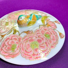 画像をギャラリービューアに読み込む, 有田焼 香仁 八重桜とオシドリのボンボニエール