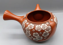 画像をギャラリービューアに読み込む, 常滑焼 舜園 朱泥丸六角白梅彫急須
