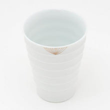 画像をギャラリービューアに読み込む, 京焼・清水焼 SIONE ミニカップ : そしてみんなで目をつぶる