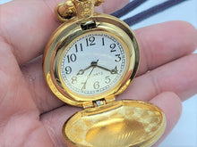 Load image into Gallery viewer, 京焼・清水焼 空女 華薩摩懐中時計(しだれ柳)