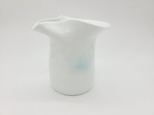 画像をギャラリービューアに読み込む, 有田焼 照井一玄 青白磁 片口(バオバブ)