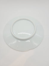 画像をギャラリービューアに読み込む, 有田焼 照井一玄 青白磁水もよう 6寸皿