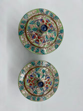 将图片加载到图库查看器,京焼・清水焼 山本壹楽(壹楽窯) ヒワ花雲蓋付組湯呑