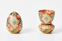 將圖片載入圖庫檢視器 京焼・清水焼 空女 華薩摩玉子置盃(花唐草)