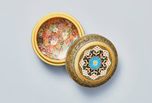 Load image into Gallery viewer, 京焼・清水焼 空女 華薩摩香合