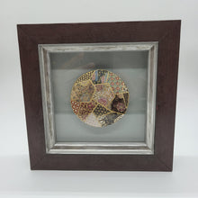 将图片加载到图库查看器,京焼・清水焼 空女 華薩摩豆皿(額付き)