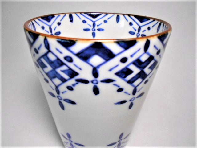 京焼・清水焼 高木岩華(岩華窯) 染付瓔珞 フリーカップ – SEIKADO