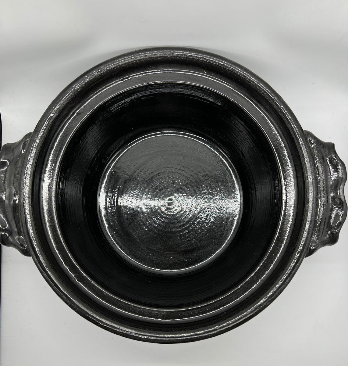 【土鍋・未使用】陶あん窯 京焼・清水焼 黒釉八号京鍋 京焼・清水焼 土渕陶あん(陶あん窯) 黒釉八号京鍋 – SEIKADO
