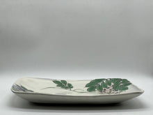 将图片加载到图库查看器,京焼・清水焼 土渕陶あん(陶あん窯) 白掛紫草花長角皿