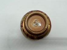 画像をギャラリービューアに読み込む, 京焼・清水焼 高野昭阿弥 金襴手松竹梅ぐい呑