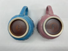 Load image into Gallery viewer, 京焼・清水焼 昇峰 交趾花ねこペアマグカップ