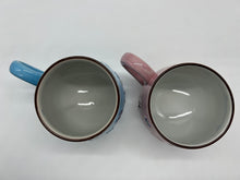 Load image into Gallery viewer, 京焼・清水焼 昇峰 交趾花ねこペアマグカップ