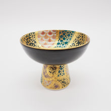 Load image into Gallery viewer, 京焼・清水焼 紀澤 金彩古紋金盛高杯