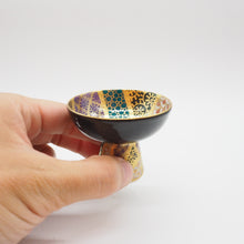 Load image into Gallery viewer, 京焼・清水焼 紀澤 金彩古紋金盛高杯