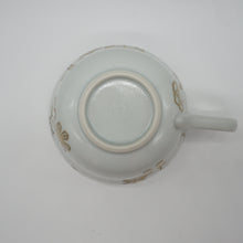 画像をギャラリービューアに読み込む, 京焼・清水焼 叶松谷 白磁銀彩雪結晶碗皿