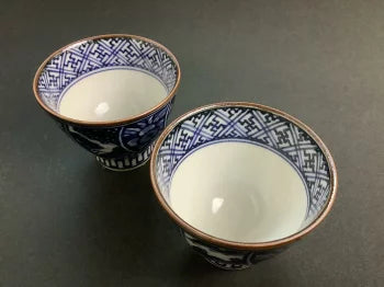 京焼・清水焼 山本壹楽(壹楽窯) 染付祥瑞花鳥半酒器 – SEIKADO