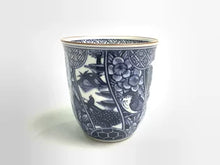 画像をギャラリービューアに読み込む, 京焼・清水焼 山本壹楽(壹楽窯) 染付祥瑞花鳥マグカップ