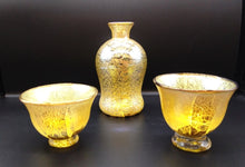 Load image into Gallery viewer, 宮澤裕明 金彩徳利　盃２個揃
