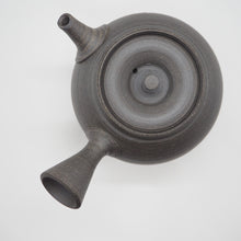 Load image into Gallery viewer, Tokoname pottery Hiroshi Mizuno teapot
