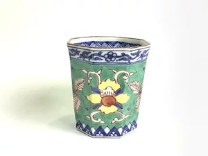 京焼・清水焼 加藤雲泉（雲泉窯) 青彩花文八角マグカップ